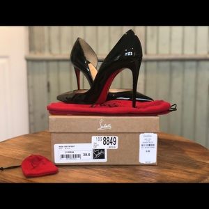Christian Louboutin Iriza black patent pump 38.5